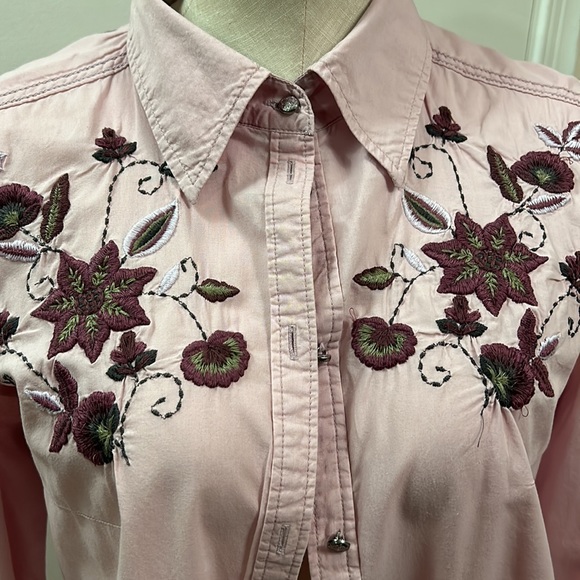 Esprit Lilac Button Down Cotton Embroidered Shirt size 4 - Picture 15 of 17